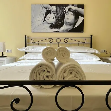 Relais Pallaro 12 * Rome
