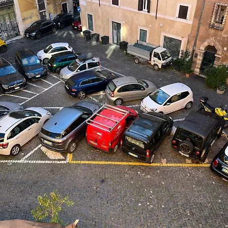 Relais Pallaro 12 * Rome